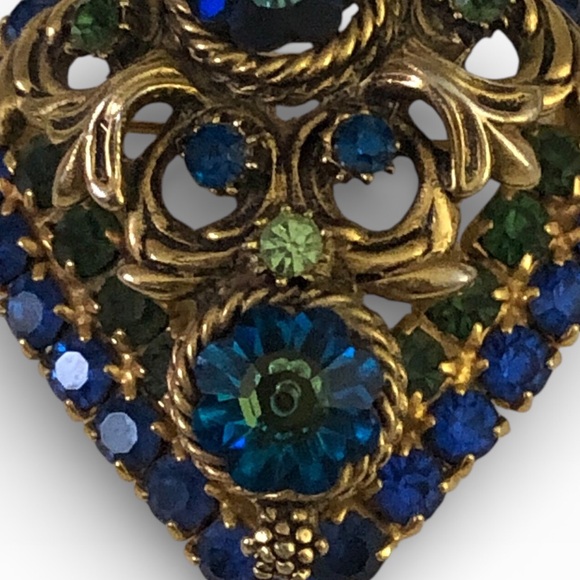 Vintage Rivoli Rhinestone Heart Brooch - Picture 6 of 7